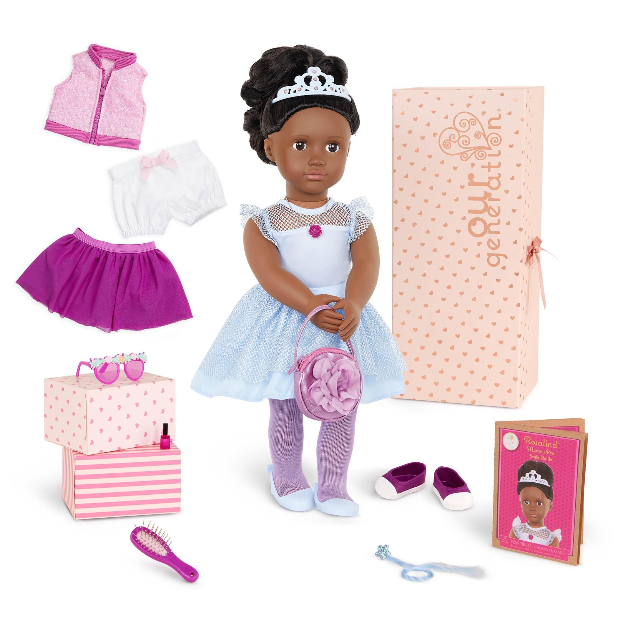 Our Generation Puppe Rosalind mit 3 Outfits – Bewegliche 46 cm Puppe mit Puppenkleidung, Kamm, Zubehör und Langen schwarzen Haaren zum Frisieren – Spielzeug ab 3 Jahren (19 Teile)